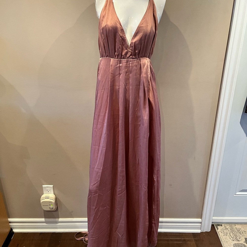 Elegant Pink Evening Gown